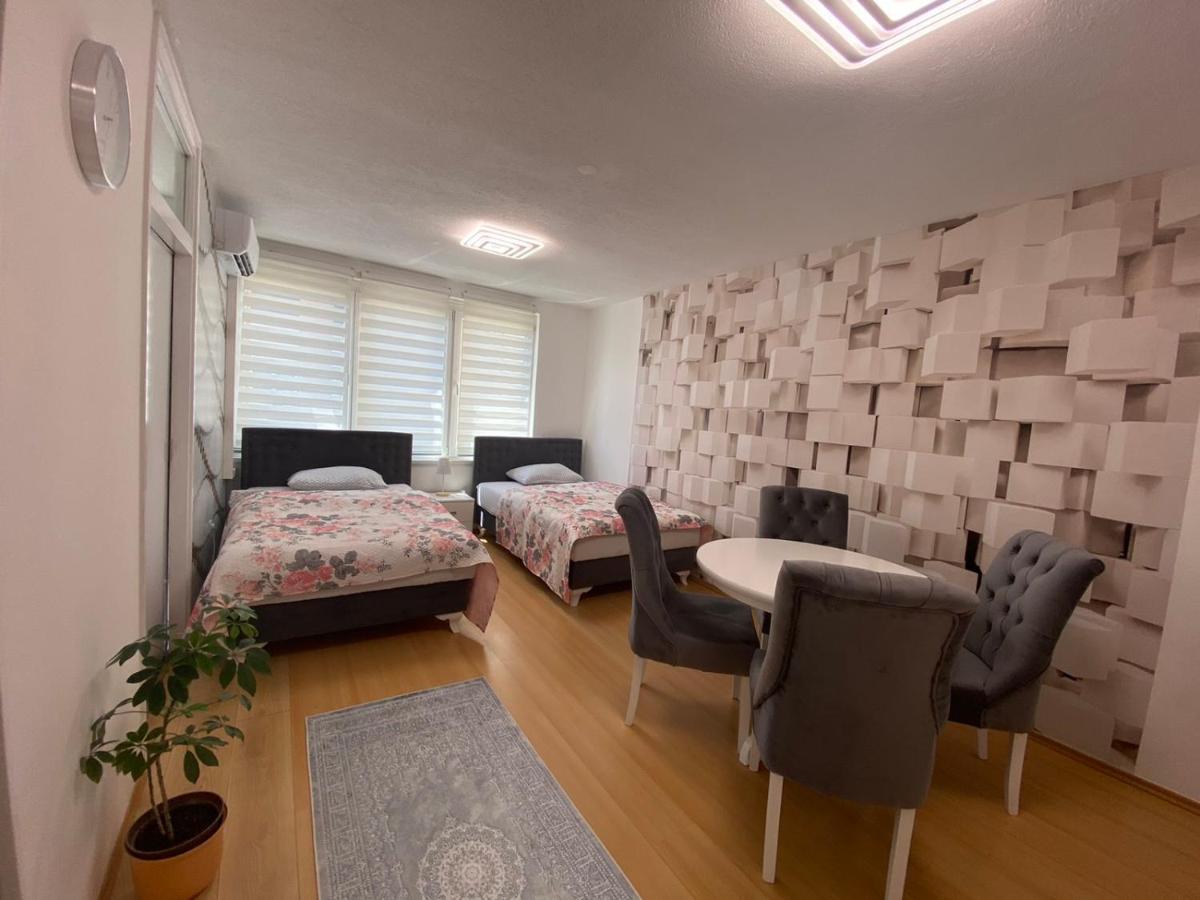 Apartman Citylux Bihać Exterior foto